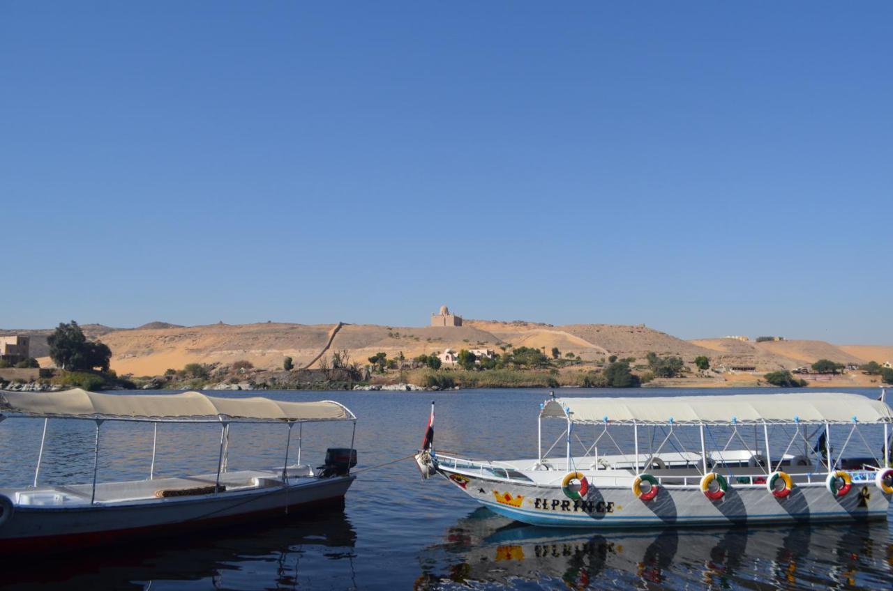 Готель Hooly Nubian Асуан Екстер'єр фото